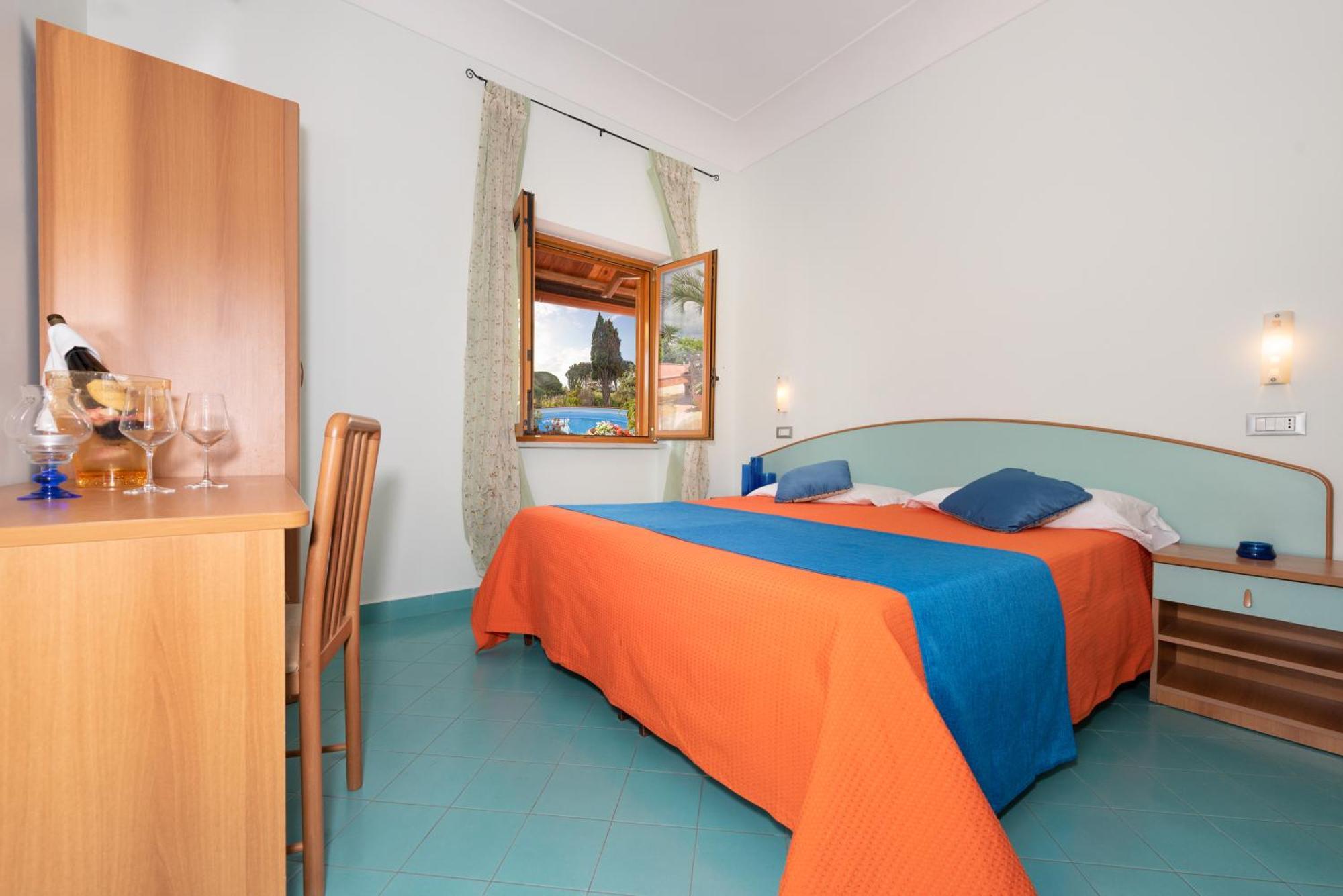 Hotel Villa Sirena Sant'Angelo  Εξωτερικό φωτογραφία