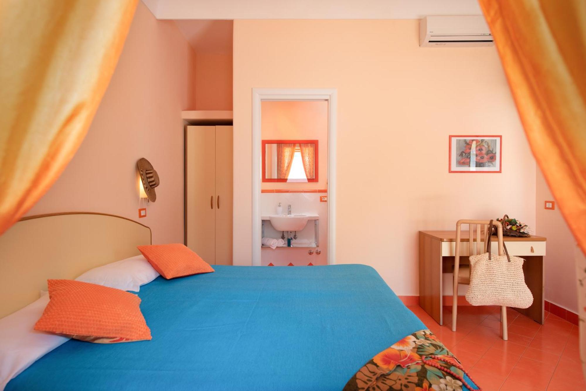 Hotel Villa Sirena Sant'Angelo  Εξωτερικό φωτογραφία
