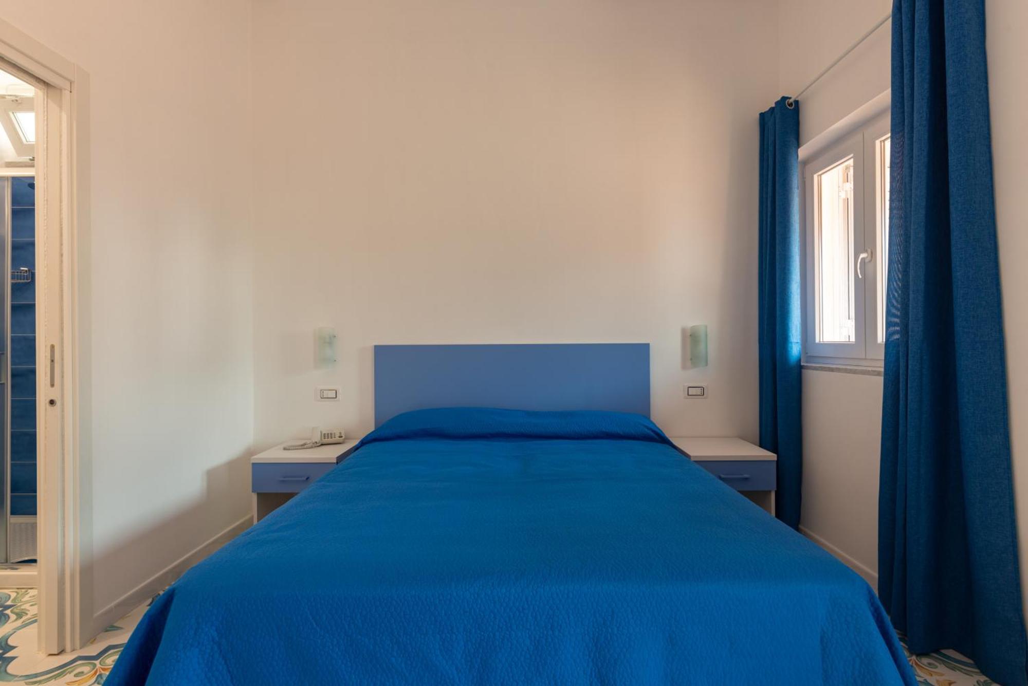 Hotel Villa Sirena Sant'Angelo  Εξωτερικό φωτογραφία